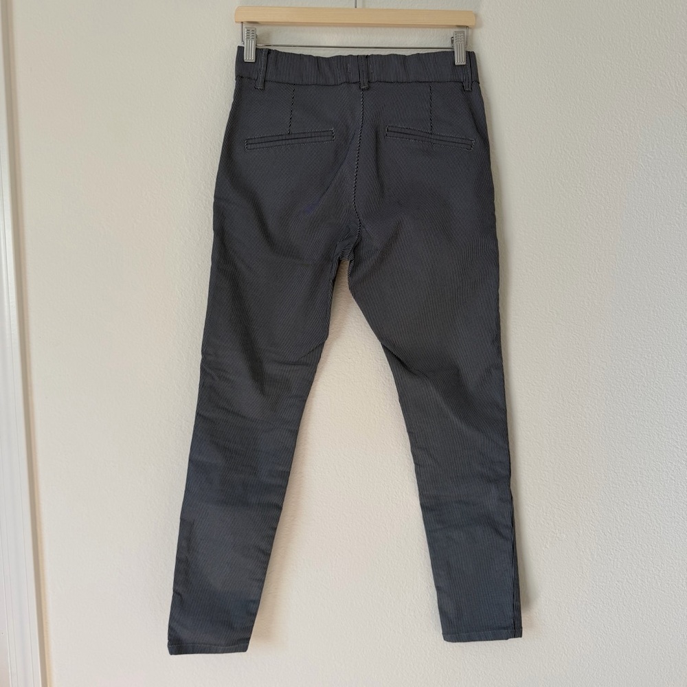 Bevy Flog Dafna Pinstripe Pull on Stripe OG Pants Slim Skinny Size 26 Office - Picture 5 of 11